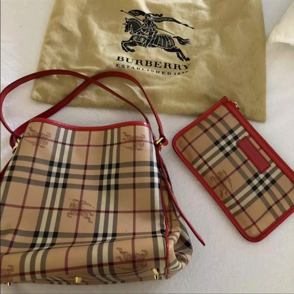 Authentic Burberry Canterbury tote with wallet in beautiful Cadmium red
